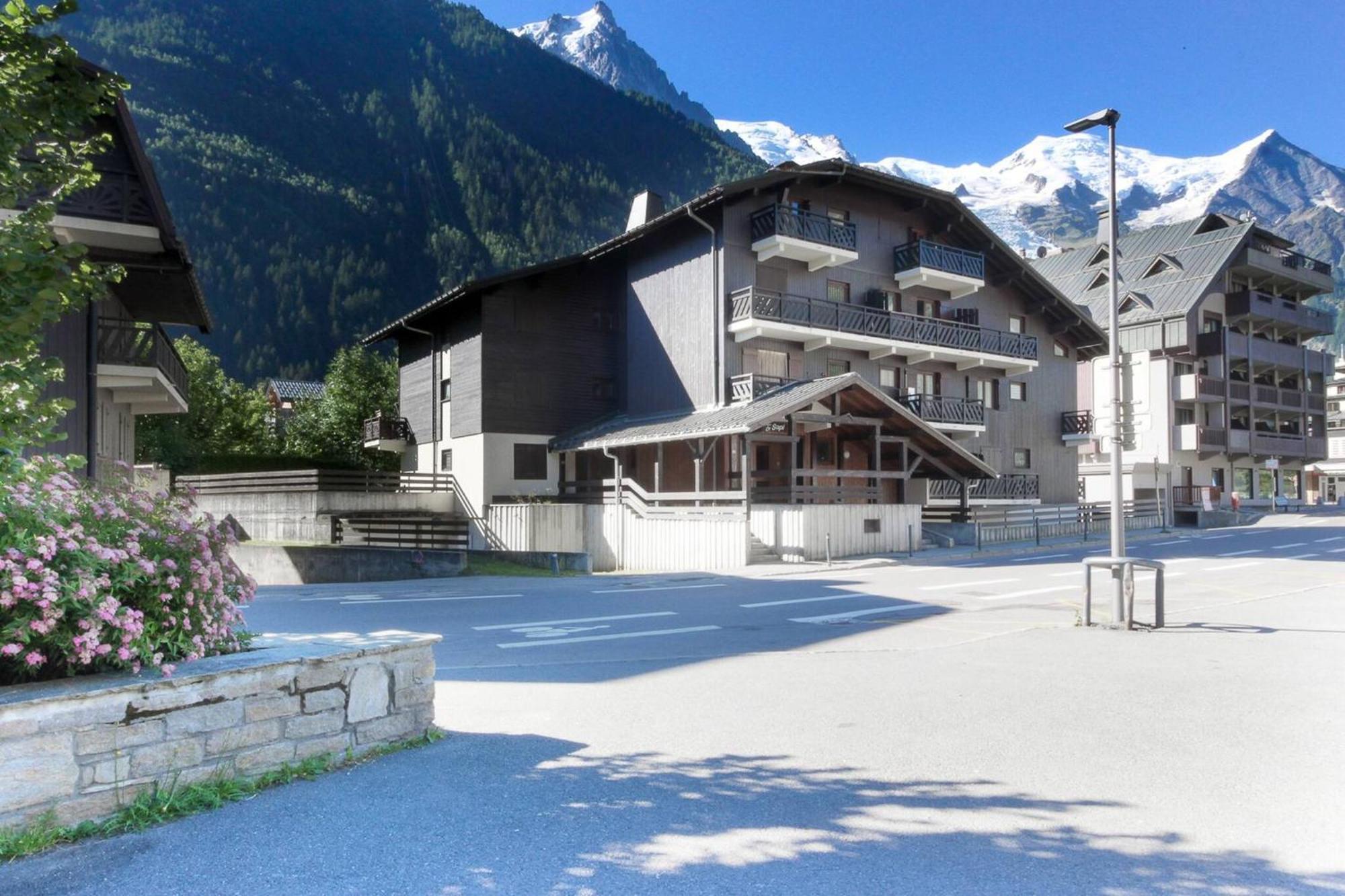 Chemin Du Sapi - Private Garden - Center Of Cham - Montblanc Views Apartamento Chamonix Exterior foto